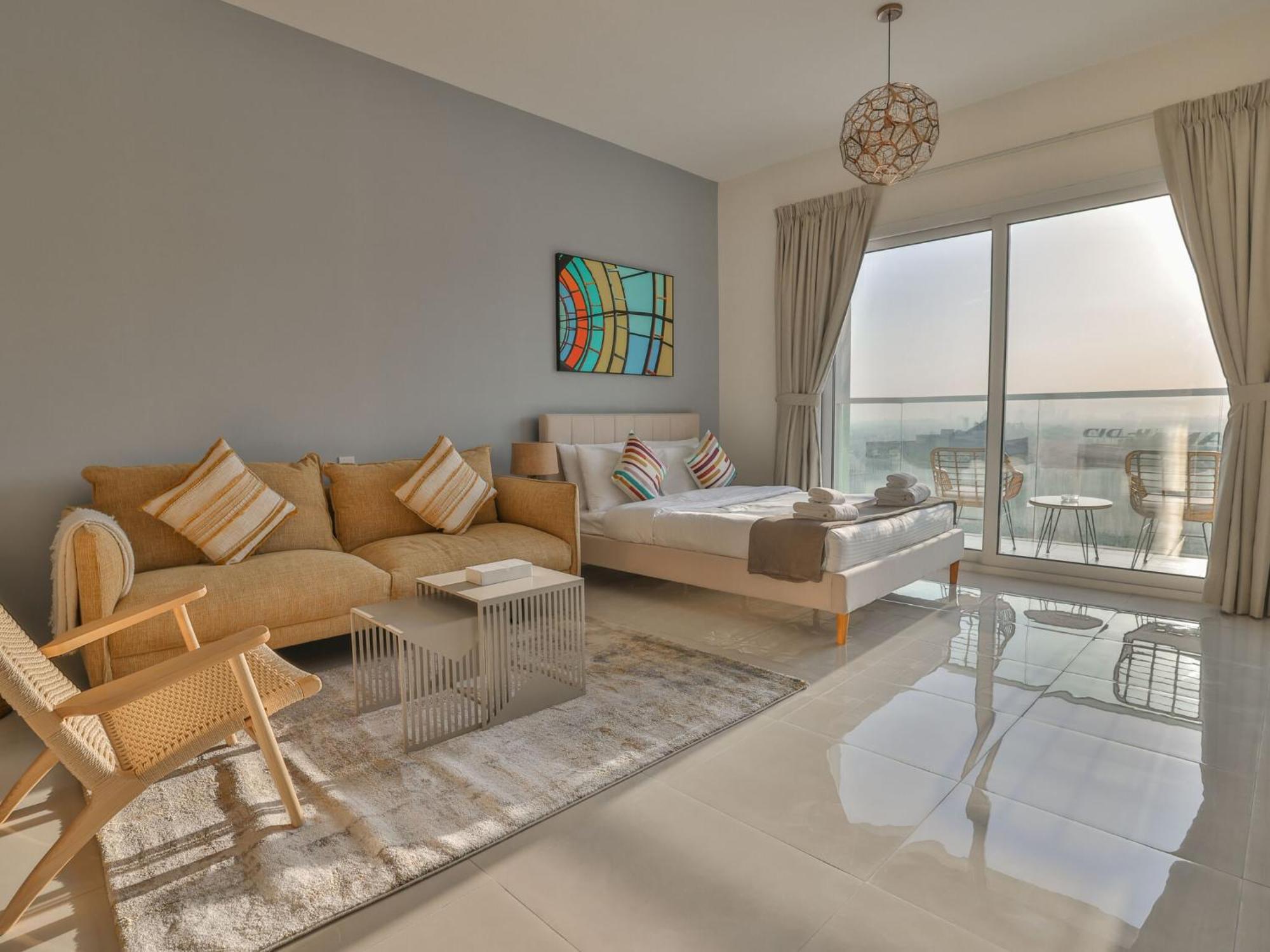 Appartement Luxury Business Bay Gym Pool Parking By Sojo *